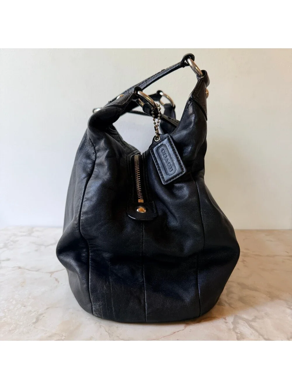 Coach Soho Lynn Black Leather Shoulder Bag with Buckle Detail No e1120-f17092